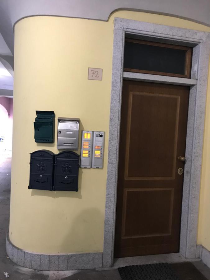 "Coccole Nel Borgo" 2Min To Outlet Apartment With Terrace セッラヴァッレ・スクリーヴィア エクステリア 写真