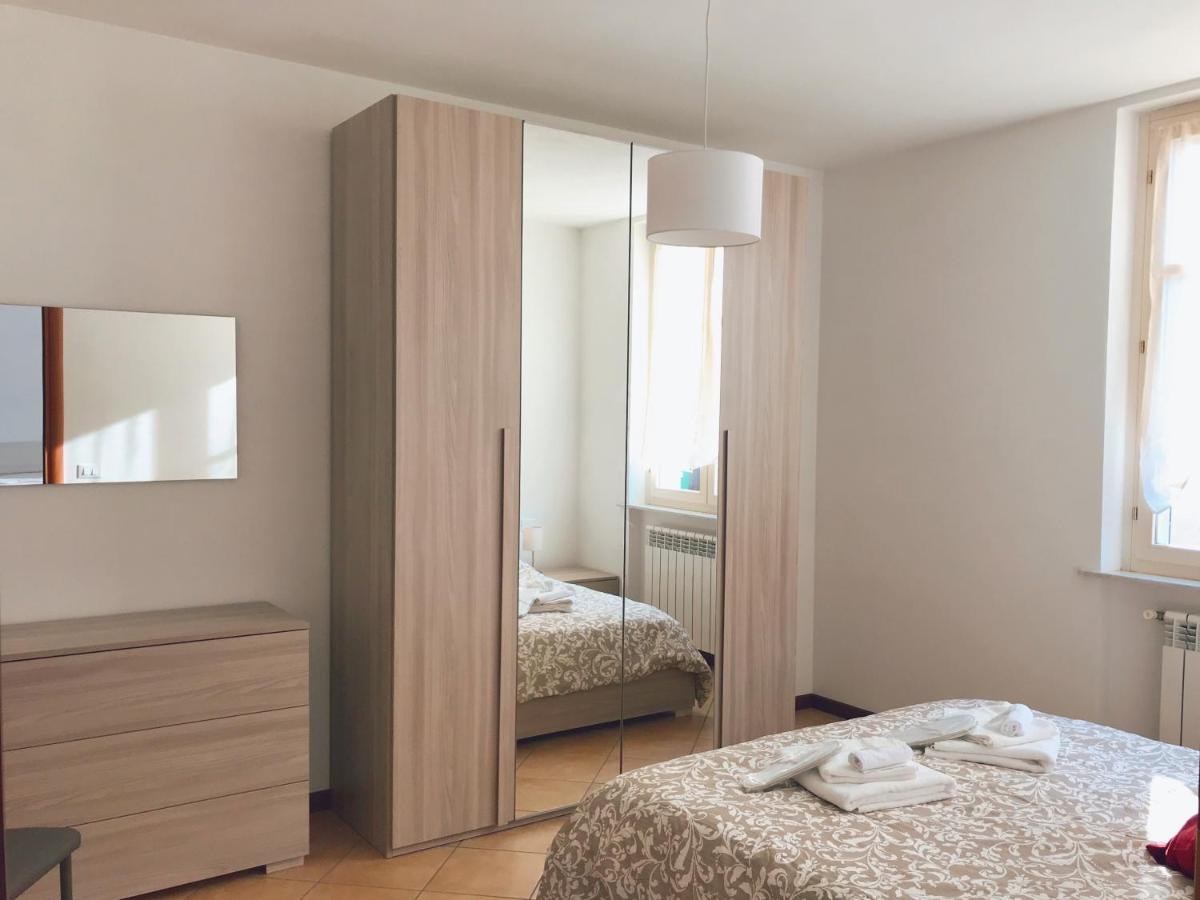 "Coccole Nel Borgo" 2Min To Outlet Apartment With Terrace セッラヴァッレ・スクリーヴィア エクステリア 写真